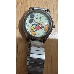Disney Mickey Mouse 85th Anniversary Watch Accutime MK1302 Limited Ed. Untested